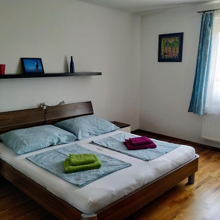 Apartamento Family-Friendly Flat With Balcony Viena Exterior foto